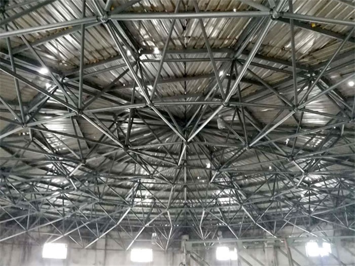 北辰洗煤厂蓄水池网架